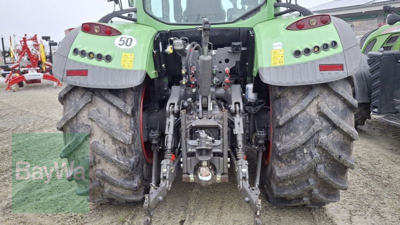 Traktor van het type Fendt 724 VARIO S4 PROFI PLUS, Gebrauchtmaschine in Eggenfelden (Foto 7)