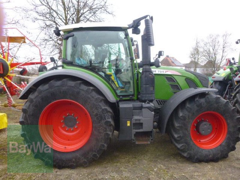Traktor του τύπου Fendt 724 VARIO S4 PROFI PLUS, Gebrauchtmaschine σε Landshut (Φωτογραφία 4)