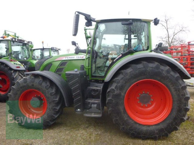 Traktor του τύπου Fendt 724 VARIO S4 PROFI PLUS, Gebrauchtmaschine σε Landshut (Φωτογραφία 2)
