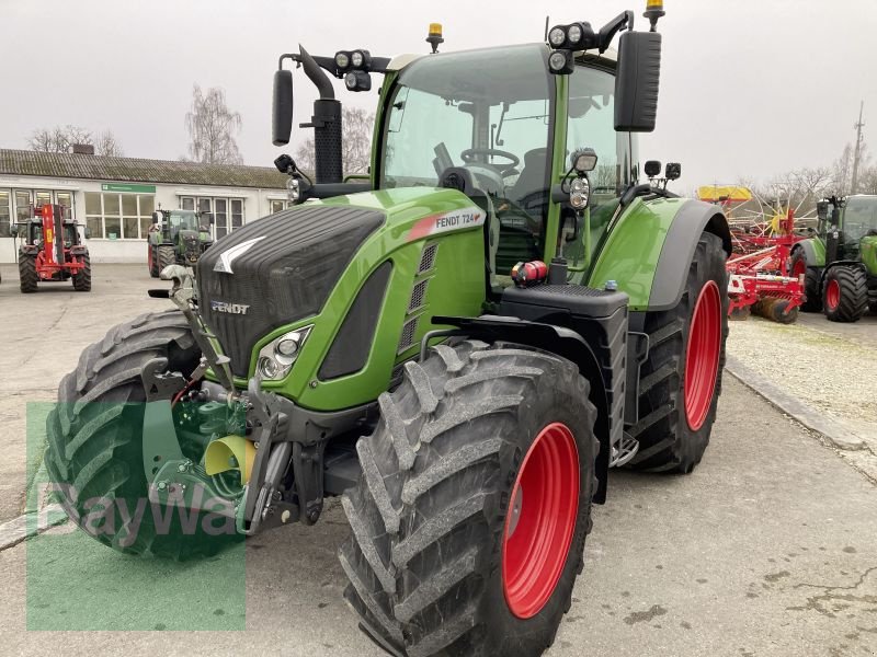 Traktor типа Fendt 724 VARIO S4 PROFI PLUS, Gebrauchtmaschine в Dinkelsbühl (Фотография 4)