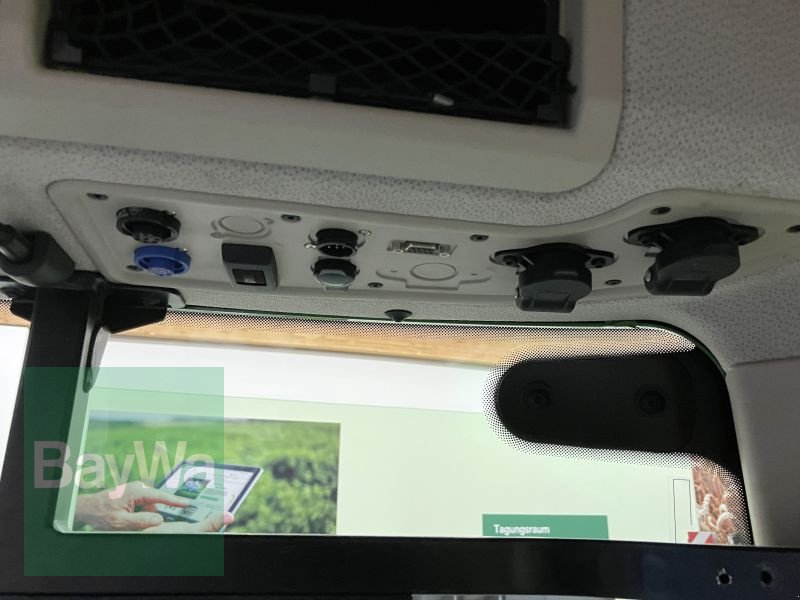 Traktor des Typs Fendt 724 VARIO S4 PROFI PLUS, Gebrauchtmaschine in Bamberg (Bild 19)