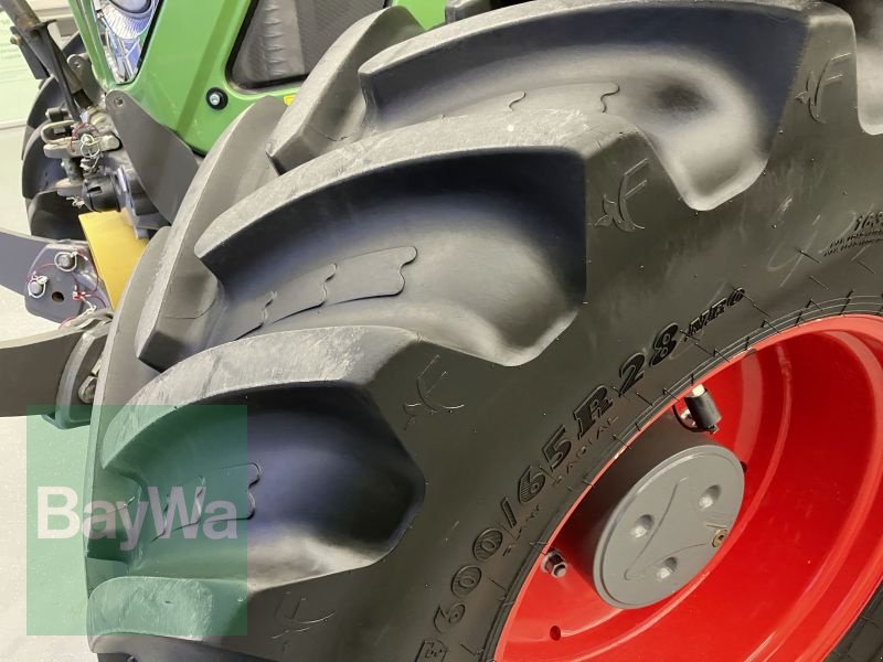 Traktor des Typs Fendt 724 VARIO S4 PROFI PLUS, Gebrauchtmaschine in Bamberg (Bild 7)