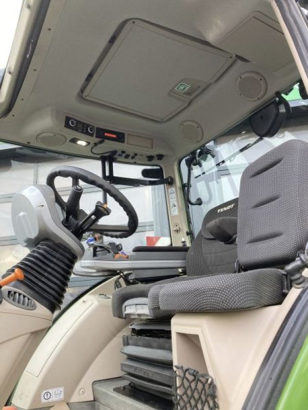 Traktor des Typs Fendt 724 VARIO S4 PROFI PLUS, Gebrauchtmaschine in Wülfershausen an der Saale (Bild 9)