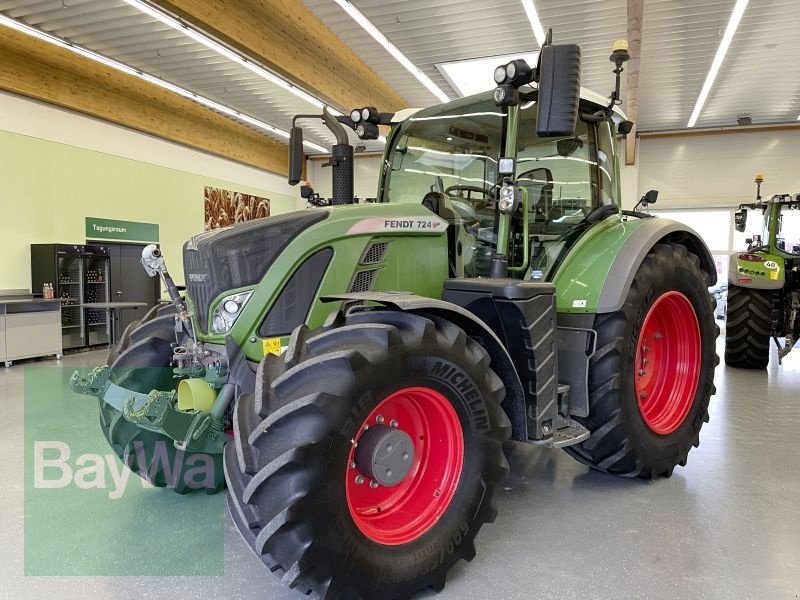 Traktor des Typs Fendt 724 VARIO S4 PROFI PLUS, Gebrauchtmaschine in Bamberg (Bild 1)