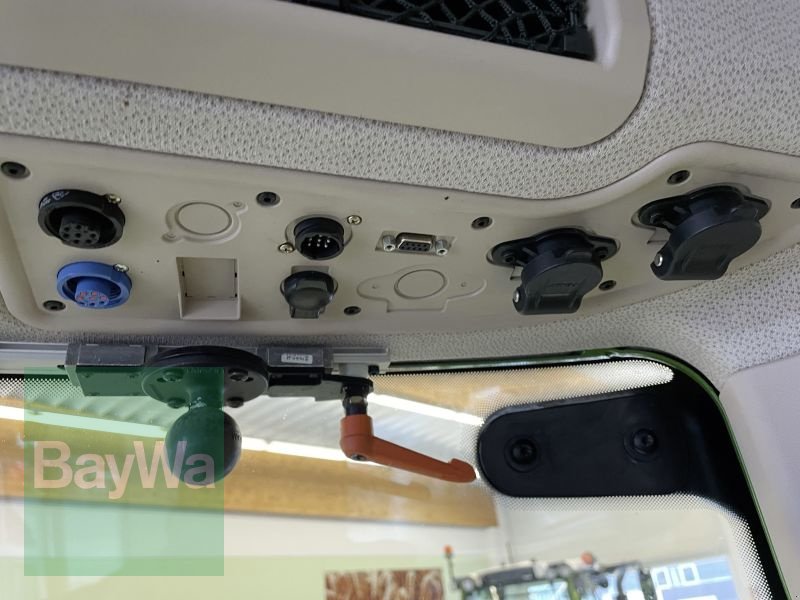 Traktor des Typs Fendt 724 VARIO S4 PROFI PLUS, Gebrauchtmaschine in Bamberg (Bild 17)