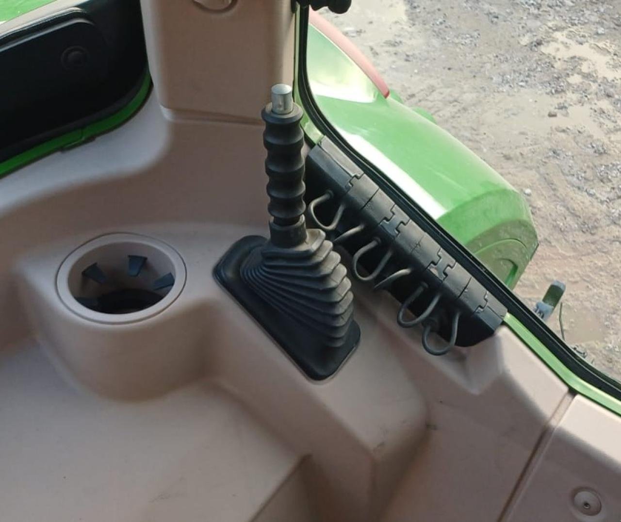 Traktor του τύπου Fendt 724 Vario S4 Profi Plus, Gebrauchtmaschine σε Könnern (Φωτογραφία 21)