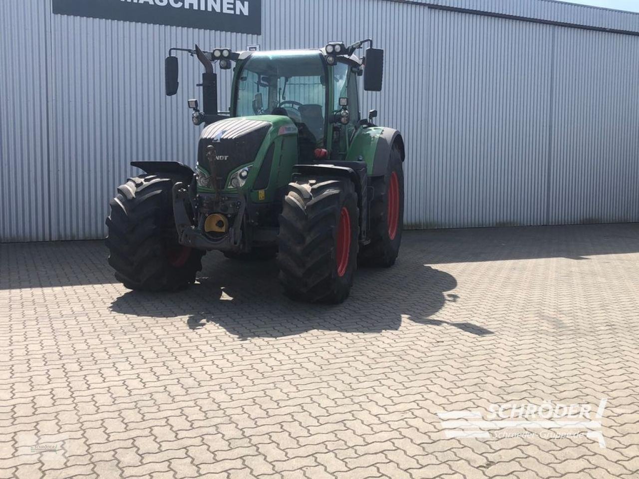 Traktor typu Fendt 724 VARIO S4 PROFI PLUS, Gebrauchtmaschine v Wildeshausen (Obrázek 1)