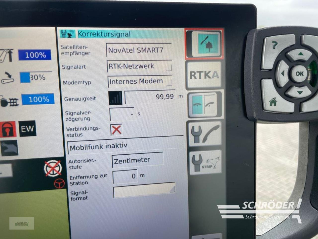 Traktor типа Fendt 724 VARIO S4 PROFI PLUS, Gebrauchtmaschine в Wildeshausen (Фотография 16)