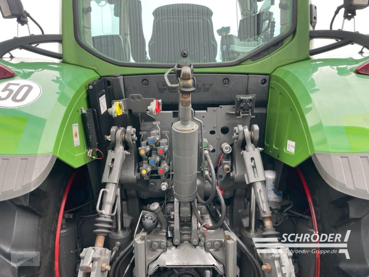 Traktor типа Fendt 724 VARIO S4 PROFI PLUS, Gebrauchtmaschine в Wildeshausen (Фотография 19)