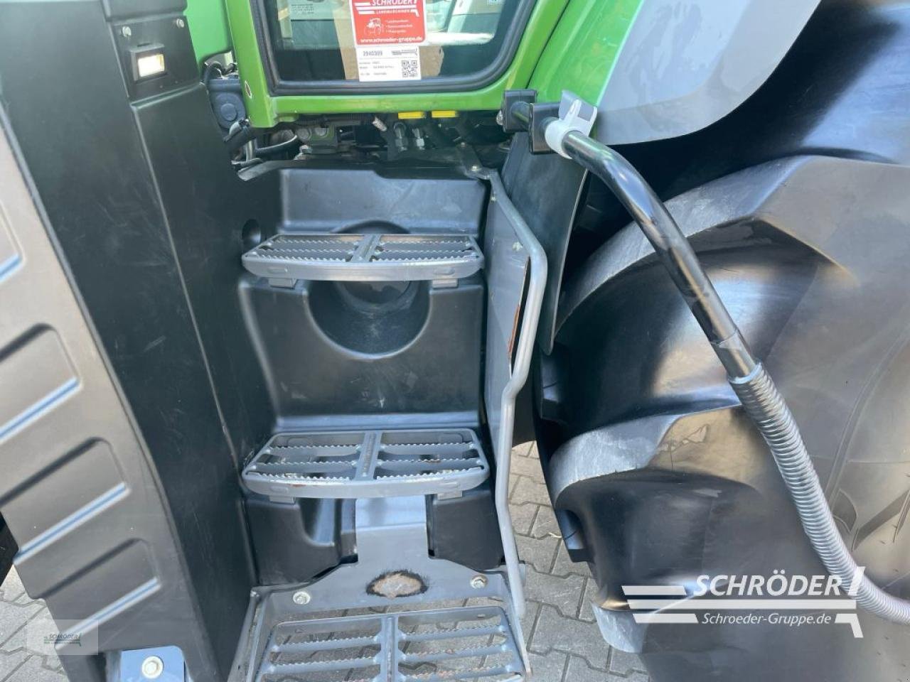 Traktor Türe ait Fendt 724 VARIO S4 PROFI PLUS, Gebrauchtmaschine içinde Wildeshausen (resim 23)