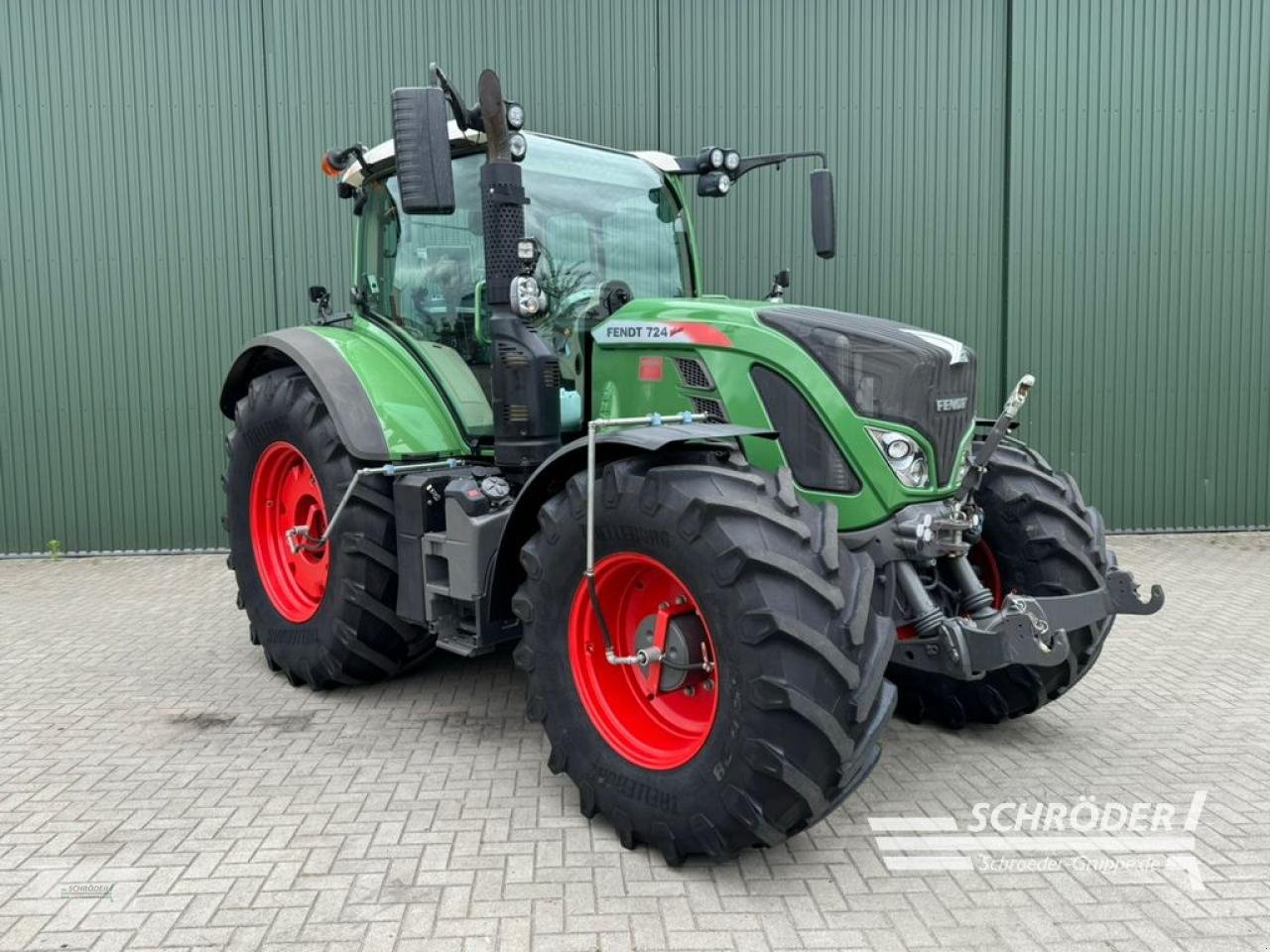 Traktor des Typs Fendt 724 VARIO S4 PROFI PLUS, Gebrauchtmaschine in Twistringen (Bild 1)