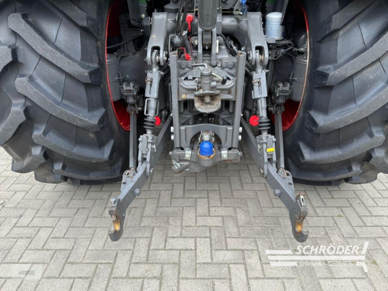 Traktor des Typs Fendt 724 VARIO S4 PROFI PLUS, Gebrauchtmaschine in Twistringen (Bild 5)