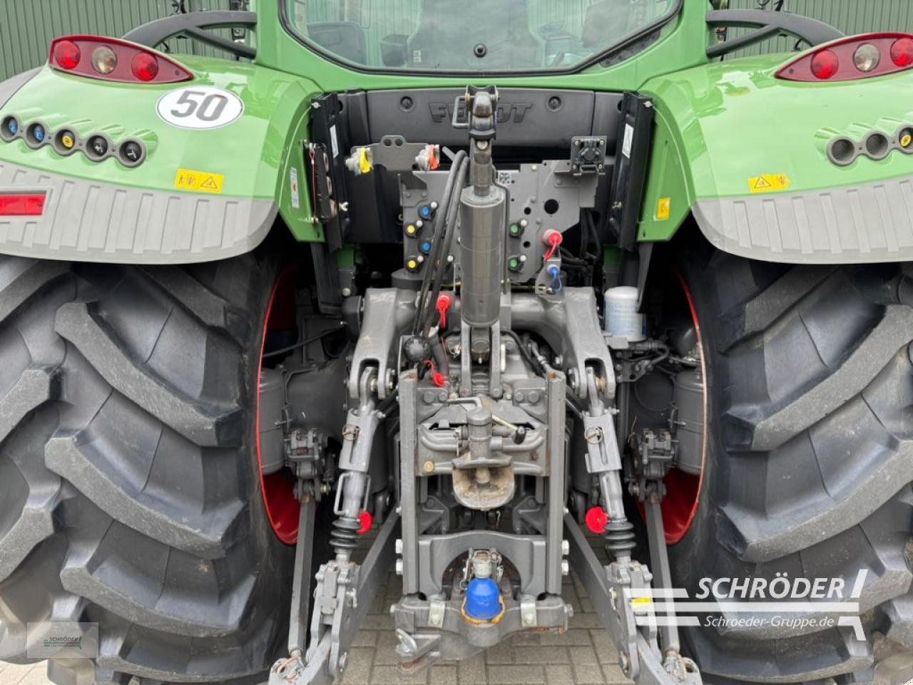 Traktor des Typs Fendt 724 VARIO S4 PROFI PLUS, Gebrauchtmaschine in Twistringen (Bild 7)
