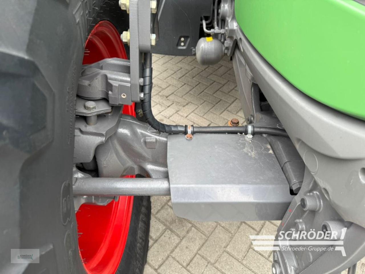 Traktor des Typs Fendt 724 VARIO S4 PROFI PLUS, Gebrauchtmaschine in Twistringen (Bild 12)