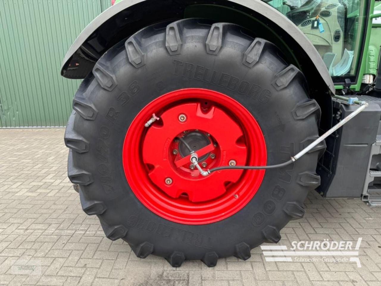 Traktor des Typs Fendt 724 VARIO S4 PROFI PLUS, Gebrauchtmaschine in Twistringen (Bild 15)