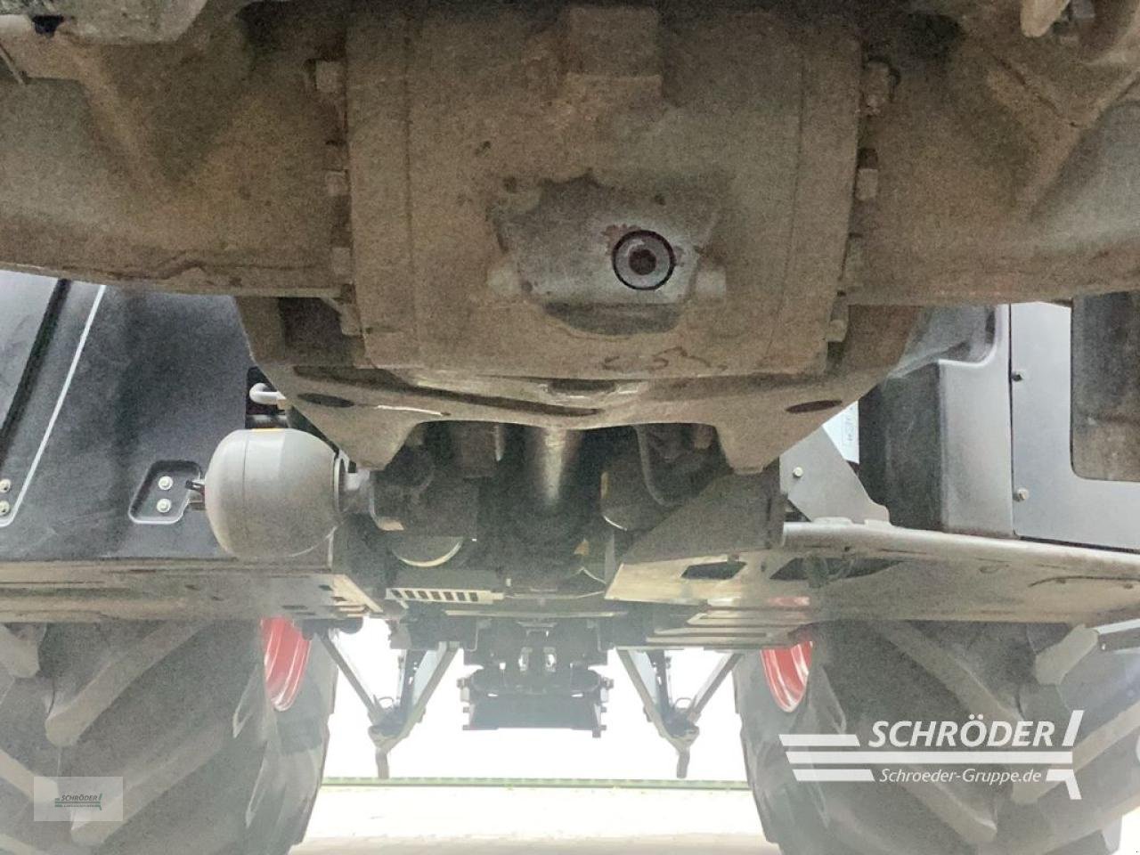 Traktor типа Fendt 724 VARIO S4 PROFI PLUS, Gebrauchtmaschine в Lastrup (Фотография 4)