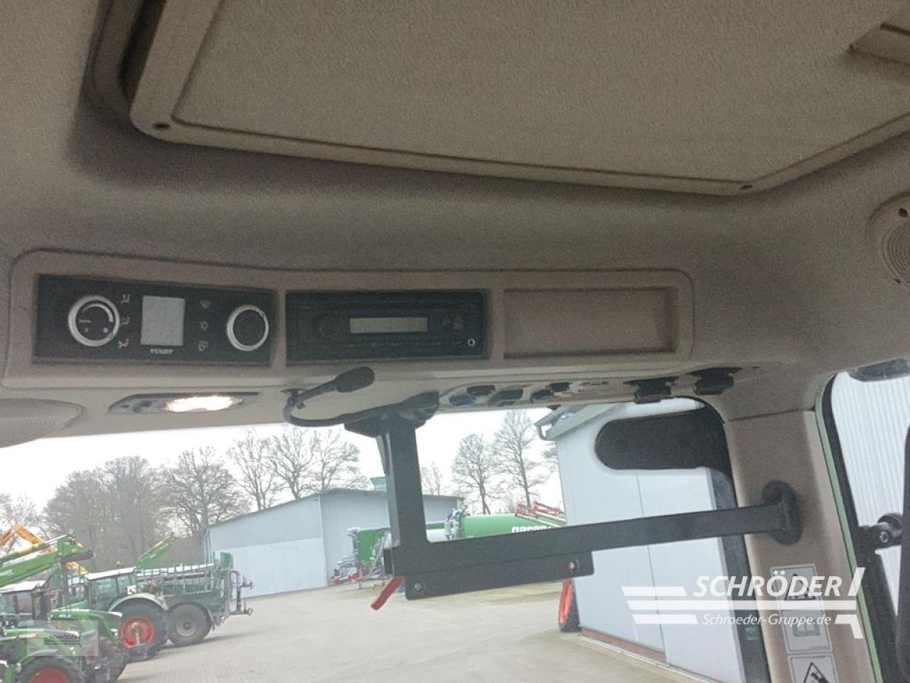 Traktor типа Fendt 724 VARIO S4 PROFI PLUS, Gebrauchtmaschine в Lastrup (Фотография 7)