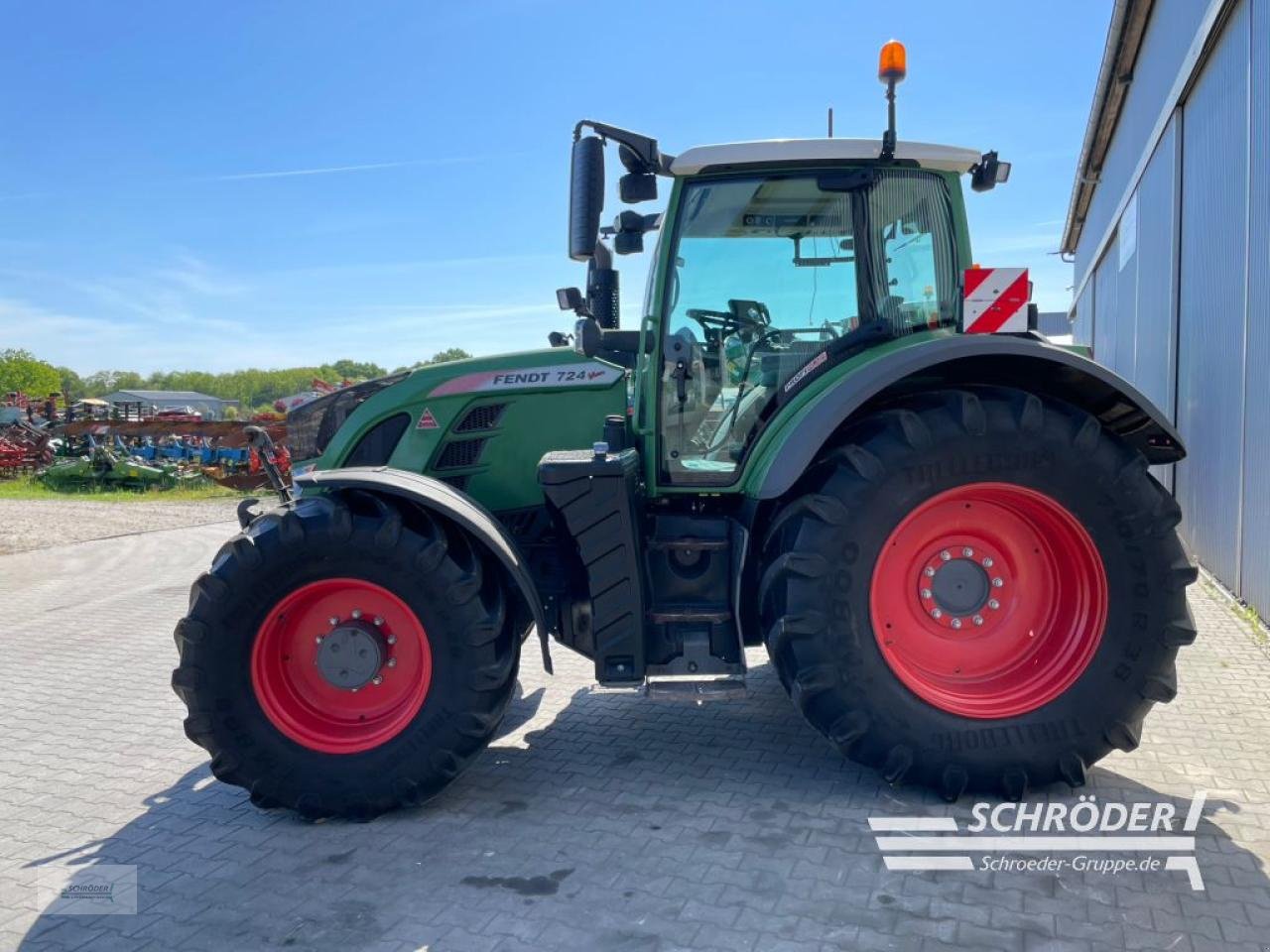 Traktor tipa Fendt 724 VARIO S4 PROFI PLUS, Gebrauchtmaschine u Wildeshausen (Slika 11)