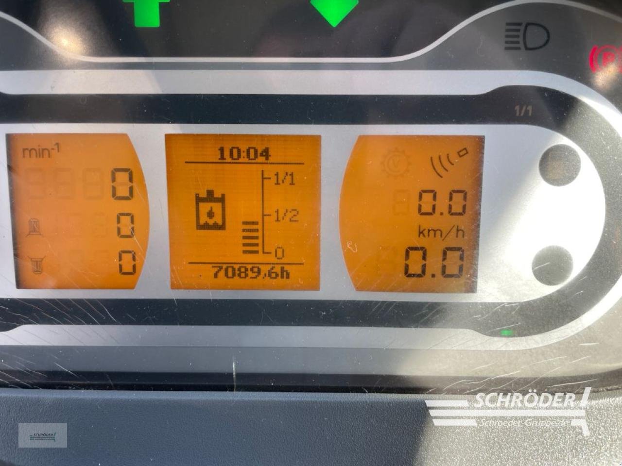 Traktor tipa Fendt 724 VARIO S4 PROFI PLUS, Gebrauchtmaschine u Wildeshausen (Slika 19)