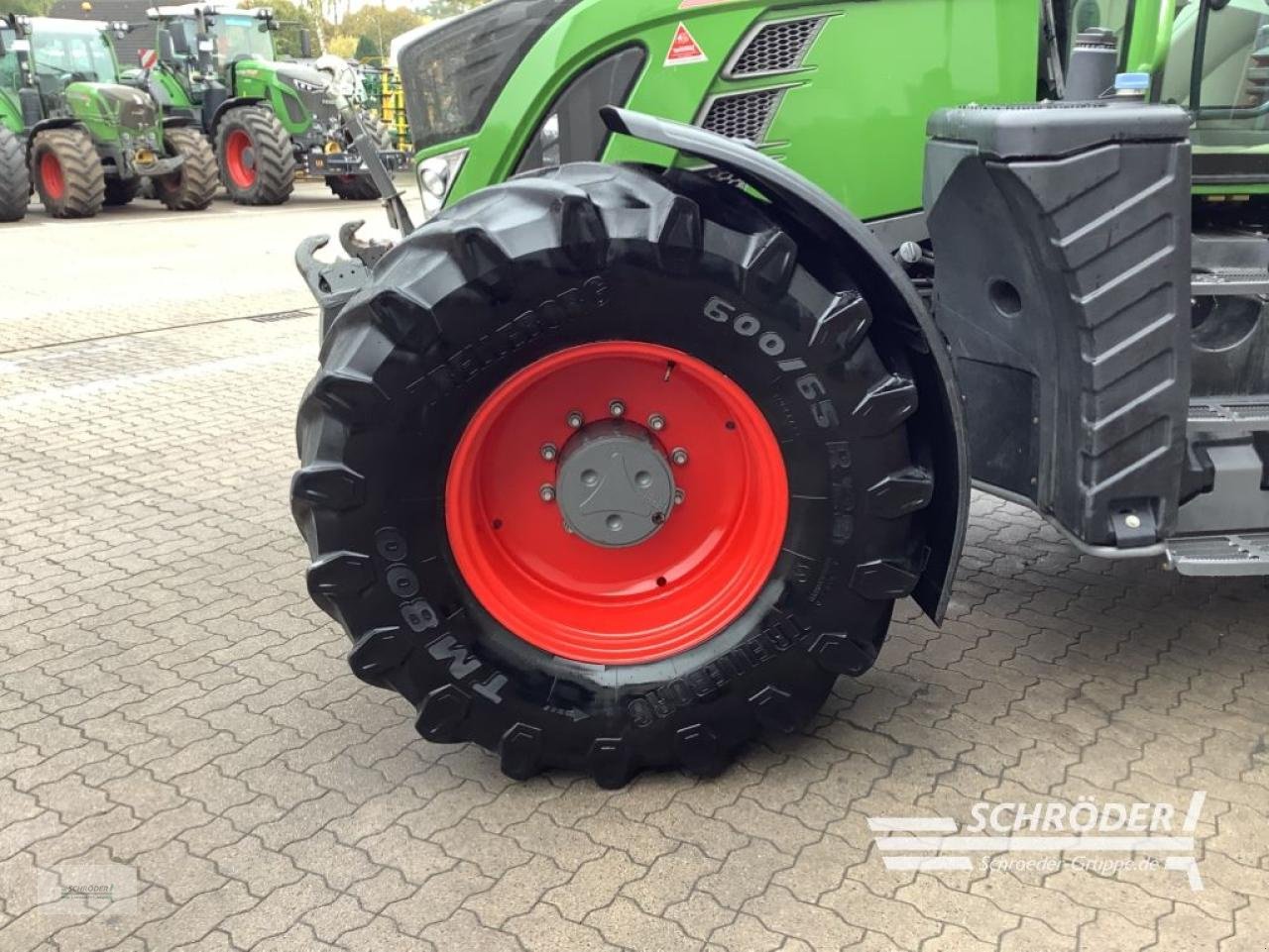 Traktor του τύπου Fendt 724 VARIO S4 PROFI PLUS, Gebrauchtmaschine σε Wardenburg (Φωτογραφία 9)