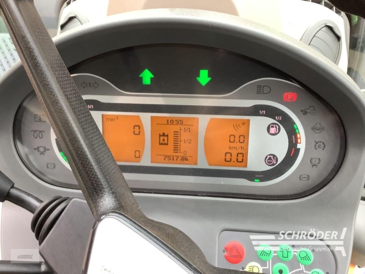 Traktor του τύπου Fendt 724 VARIO S4 PROFI PLUS, Gebrauchtmaschine σε Wardenburg (Φωτογραφία 25)