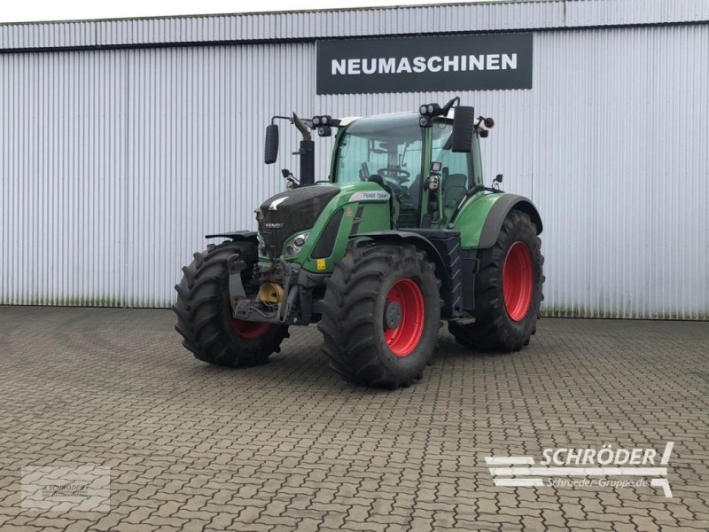 Traktor of the type Fendt 724 VARIO S4 PROFI PLUS, Gebrauchtmaschine in Ahlerstedt (Picture 1)