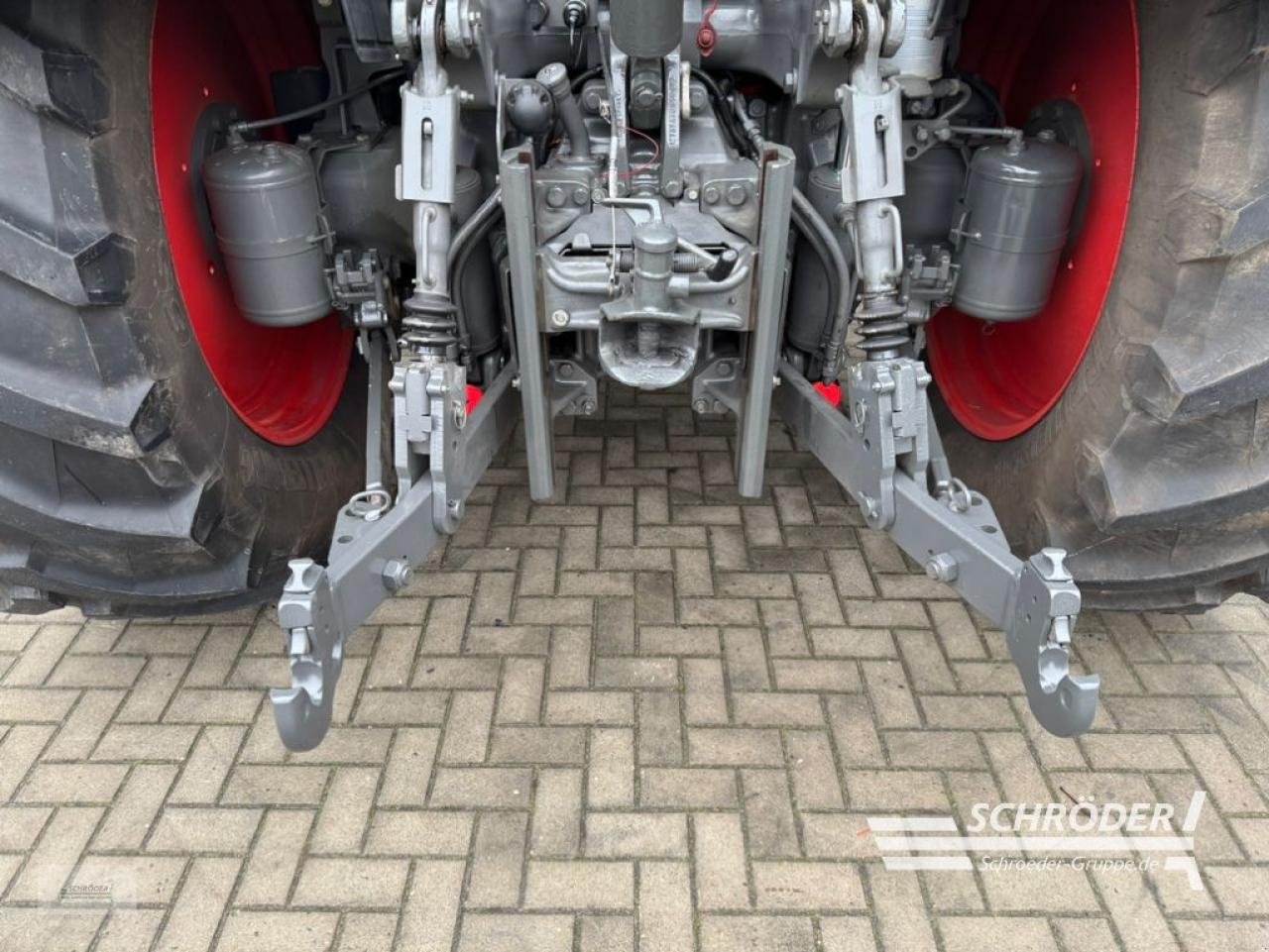 Traktor des Typs Fendt 724 VARIO S4 PROFI PLUS, Gebrauchtmaschine in Twistringen (Bild 13)