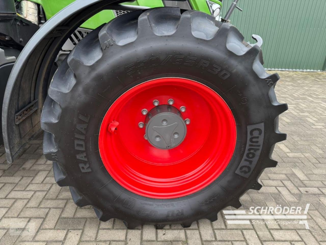 Traktor des Typs Fendt 724 VARIO S4 PROFI PLUS, Gebrauchtmaschine in Twistringen (Bild 23)