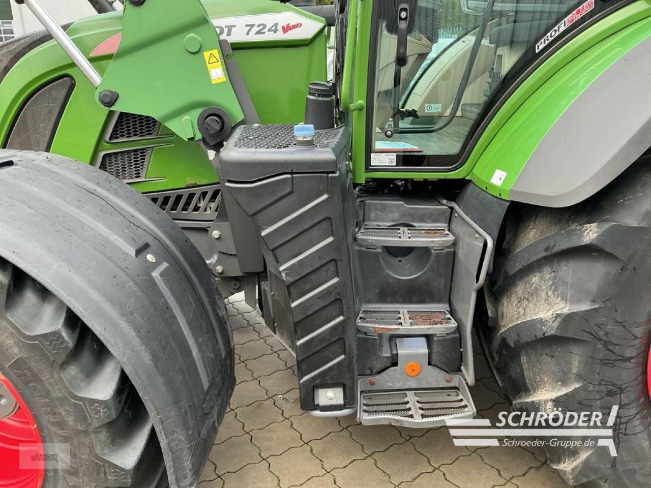 Traktor za tip Fendt 724 VARIO S4 PROFI PLUS, Gebrauchtmaschine u Hemmoor (Slika 12)