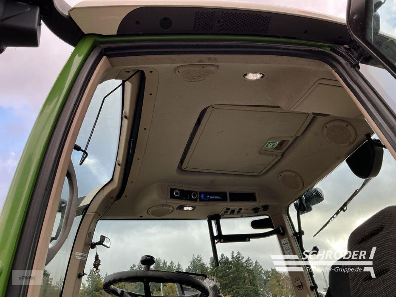 Traktor za tip Fendt 724 VARIO S4 PROFI PLUS, Gebrauchtmaschine u Hemmoor (Slika 19)