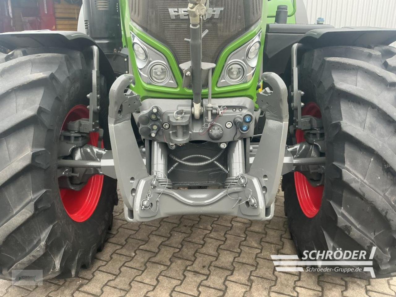 Traktor от тип Fendt 724 VARIO S4 PROFI PLUS, Gebrauchtmaschine в Lastrup (Снимка 9)