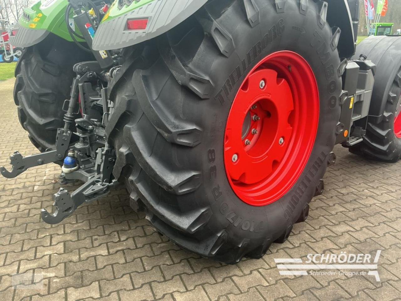 Traktor от тип Fendt 724 VARIO S4 PROFI PLUS, Gebrauchtmaschine в Lastrup (Снимка 14)