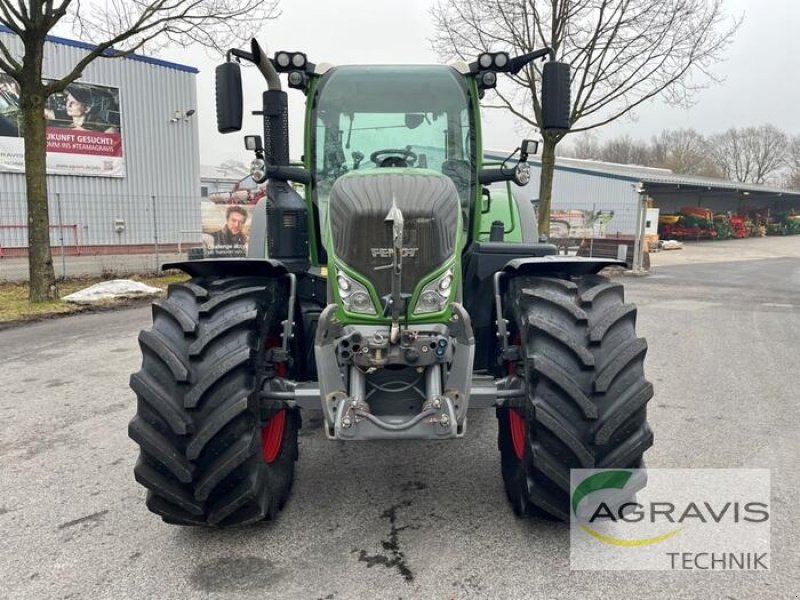 Traktor typu Fendt 724 VARIO S4 Profi, Gebrauchtmaschine w Meppen (Zdjęcie 2)