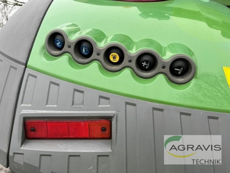 Traktor typu Fendt 724 VARIO S4 Profi, Gebrauchtmaschine w Meppen (Zdjęcie 11)