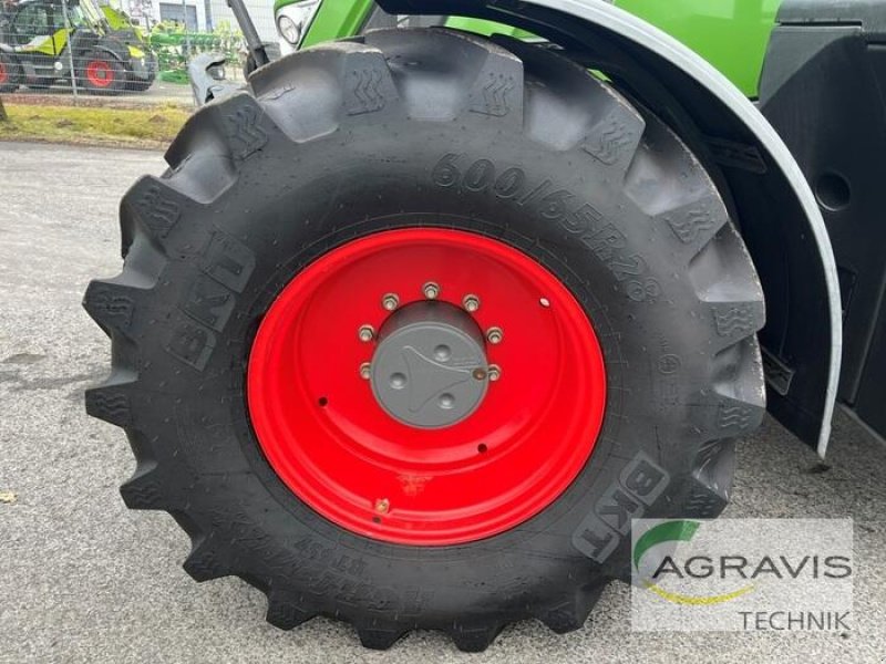 Traktor typu Fendt 724 VARIO S4 Profi, Gebrauchtmaschine w Meppen (Zdjęcie 16)