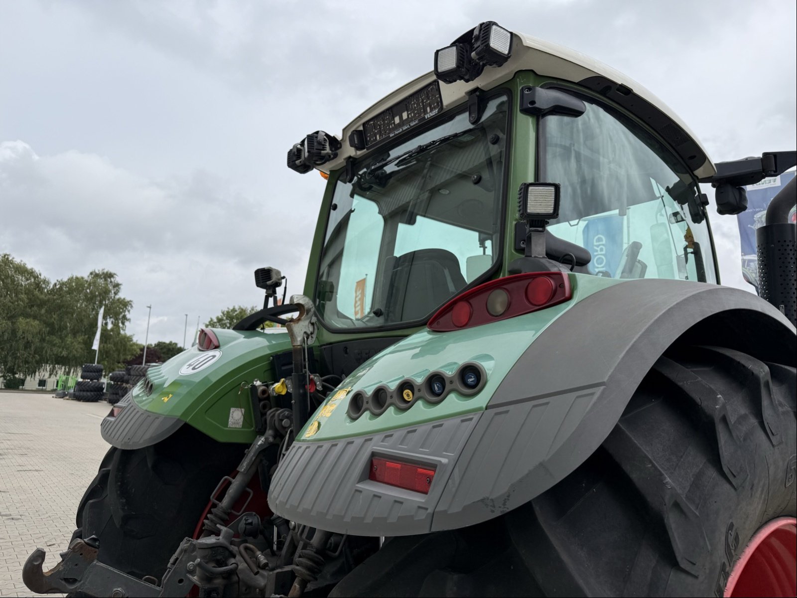 Traktor del tipo Fendt 724 Vario S4 Profi, Gebrauchtmaschine In Bad Oldesloe (Immagine 16)