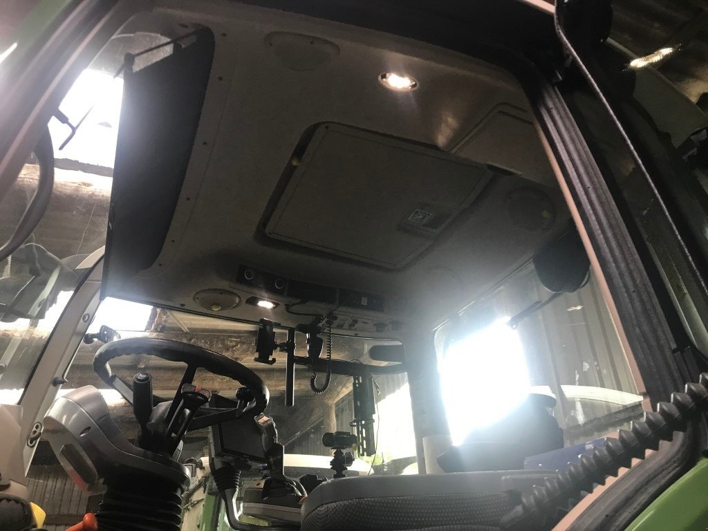 Traktor des Typs Fendt 724 Vario S4 ProfiPlus, Gebrauchtmaschine in Husum (Bild 8)