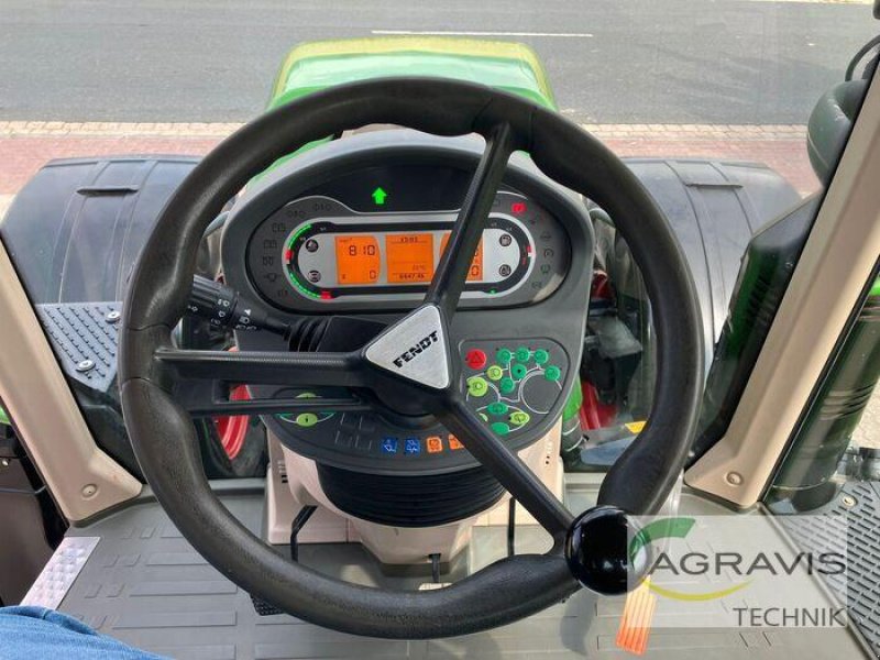 Traktor от тип Fendt 724 VARIO S4, Gebrauchtmaschine в Barsinghausen-Göxe (Снимка 12)