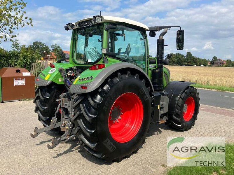 Traktor от тип Fendt 724 VARIO S4, Gebrauchtmaschine в Barsinghausen-Göxe (Снимка 3)