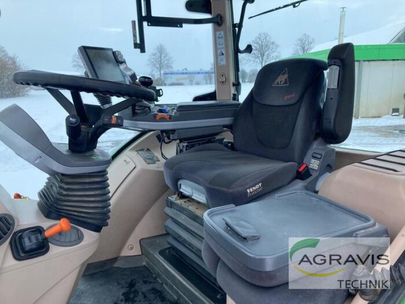 Traktor Türe ait Fendt 724 VARIO S4, Gebrauchtmaschine içinde Söhlde-Hoheneggelsen (resim 13)