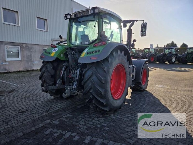 Traktor du type Fendt 724 VARIO S4, Gebrauchtmaschine en Calbe / Saale (Photo 5)