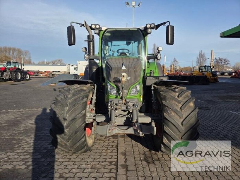 Traktor du type Fendt 724 VARIO S4, Gebrauchtmaschine en Calbe / Saale (Photo 9)