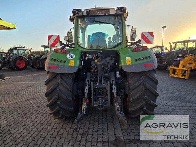Traktor typu Fendt 724 VARIO S4, Gebrauchtmaschine v Calbe / Saale (Obrázok 4)