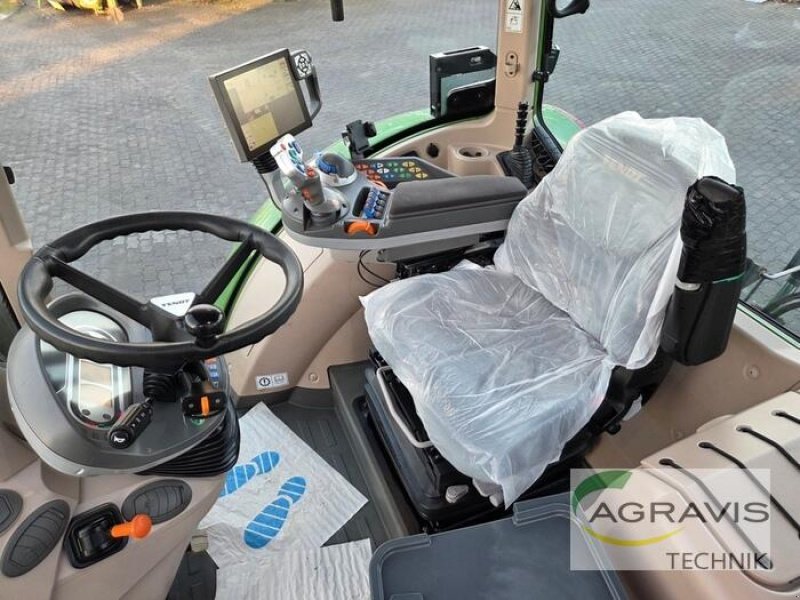 Traktor типа Fendt 724 VARIO S4, Gebrauchtmaschine в Calbe / Saale (Фотография 10)