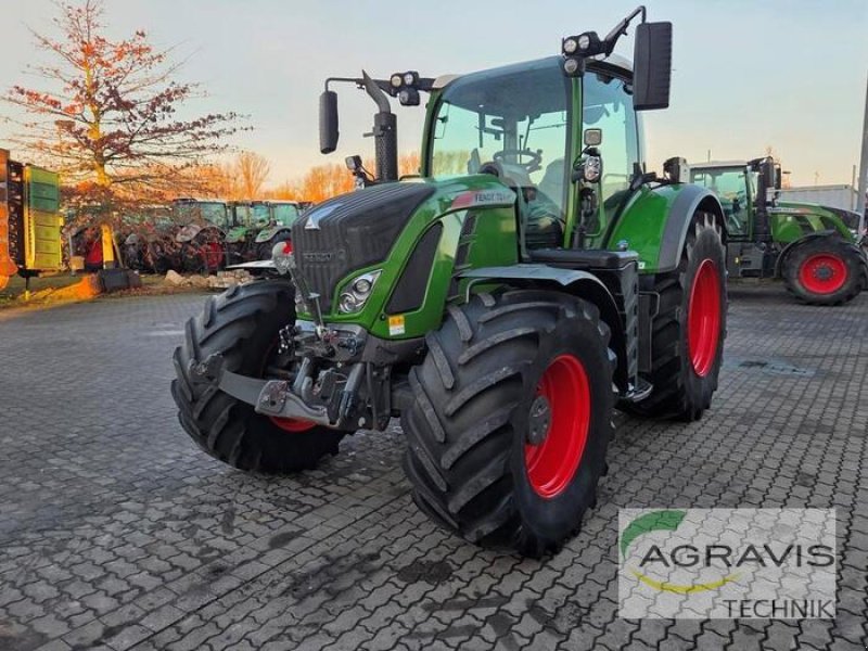 Traktor del tipo Fendt 724 VARIO S4, Gebrauchtmaschine en Calbe / Saale (Imagen 1)