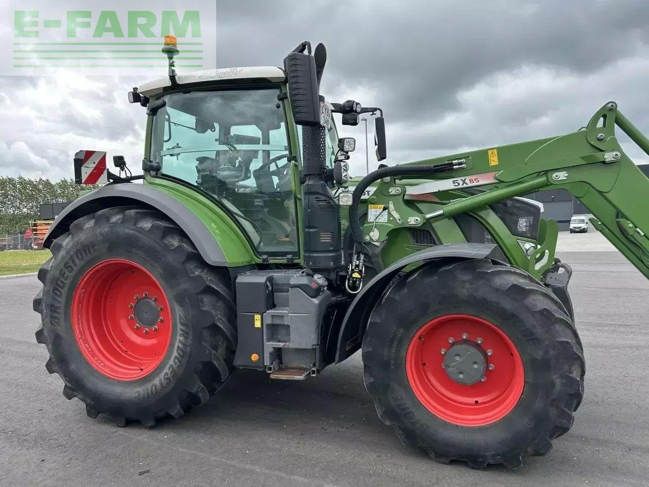 Traktor типа Fendt 724 vario s4, Gebrauchtmaschine в RANDERS SV (Фотография 5)
