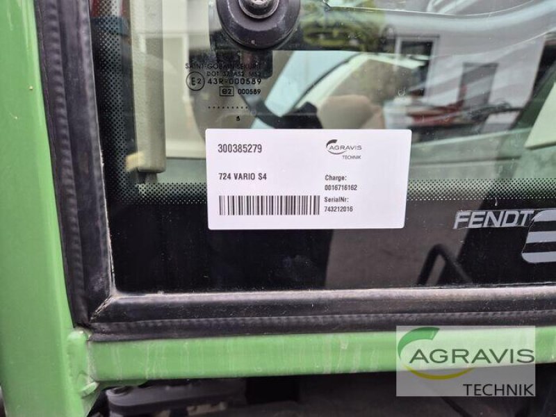 Traktor типа Fendt 724 VARIO S4, Gebrauchtmaschine в Melle-Wellingholzhausen (Фотография 14)