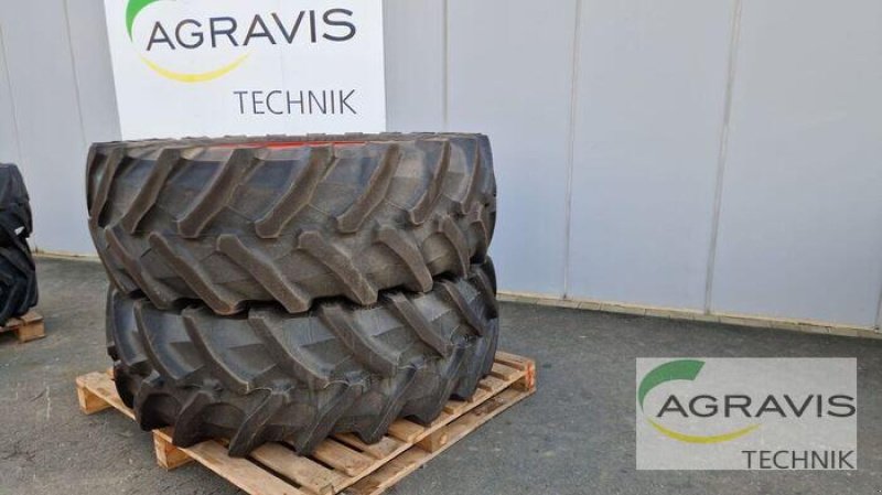 Traktor типа Fendt 724 VARIO S4, Gebrauchtmaschine в Melle-Wellingholzhausen (Фотография 15)