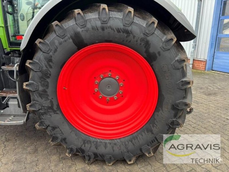Traktor of the type Fendt 724 VARIO S4, Gebrauchtmaschine in Meppen-Versen (Picture 16)
