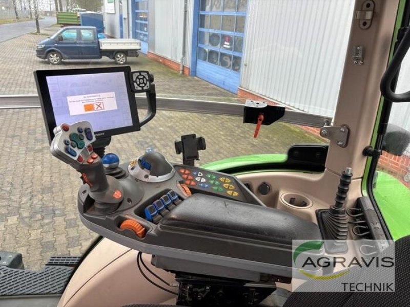 Traktor of the type Fendt 724 VARIO S4, Gebrauchtmaschine in Meppen-Versen (Picture 7)